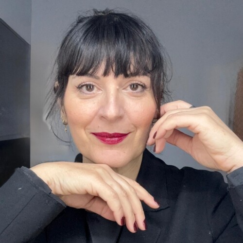 MENO MALE di e con Annabella Giordano per la regia di Antonio Palumbo