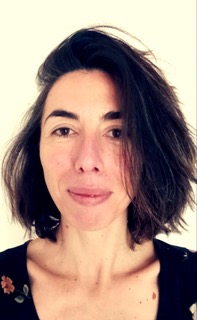 "Amatevi gli uni sugli altri. La Genesi off": intervista a Francesca Veneziano