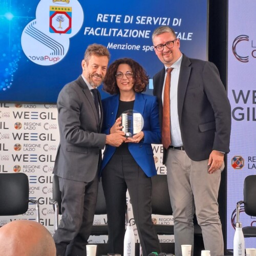Premio alla Regione Puglia per la “Rete dei servizi di facilitazione digitale” coordinati da InnovaPuglia. Di Sciascio: “Modello partecipato e condiviso, che mette al centro il capitale umano”