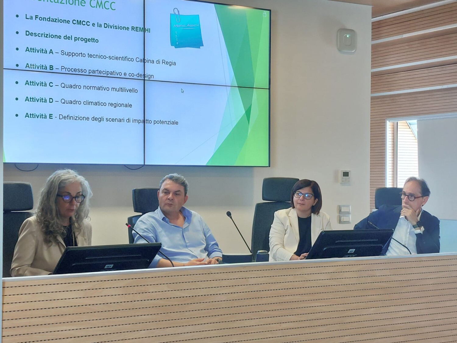 Cambiamento climatico, riunitasi la Cabina di Regia per riprendere il percorso di definizione della Strategia di Adattamento. Ciliento: "La Strategia regionale di adattamento dovrà nascere da un lavoro comune delle strutture regionali per rendere la Puglia più resiliente"