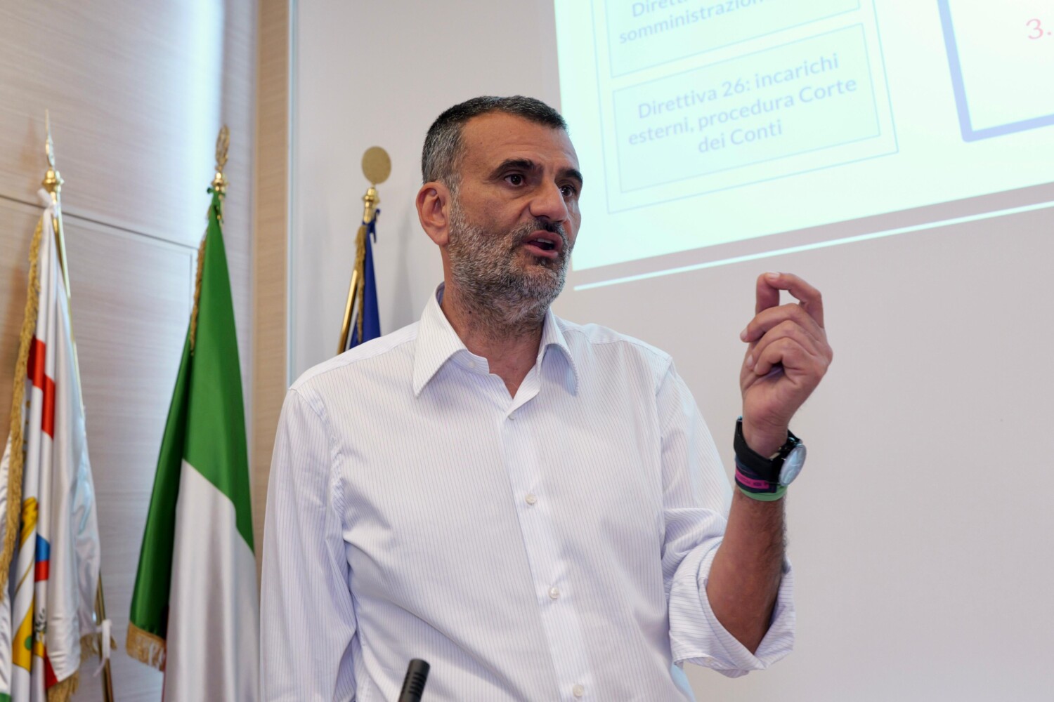 Decaro presenta la manovra sanità nell’ambito del riequilibrio economico del sistema sanitario regionale riferito all’esercizio 2025