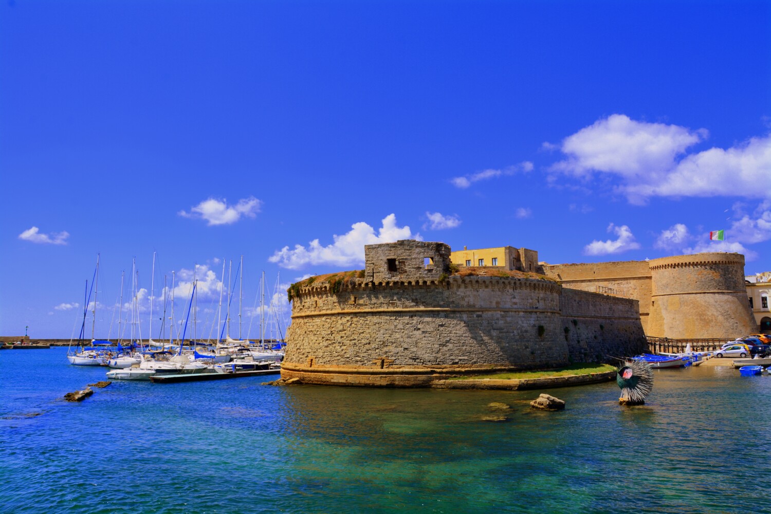 Puglia da record: dal mare pulito alle spiagge più belle, le mete top