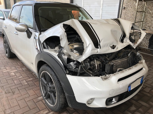 Auto sinistrate, il servizio RitiroAutoIncidentate.com arriva in altre province pugliesi