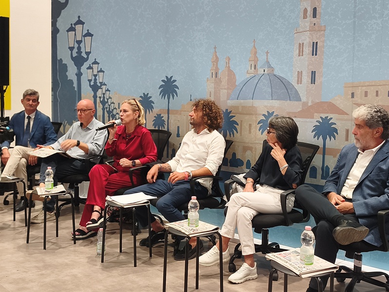 Capitale Italiana del Volontariato 2028: al via il percorso di candidatura della Città di Bari