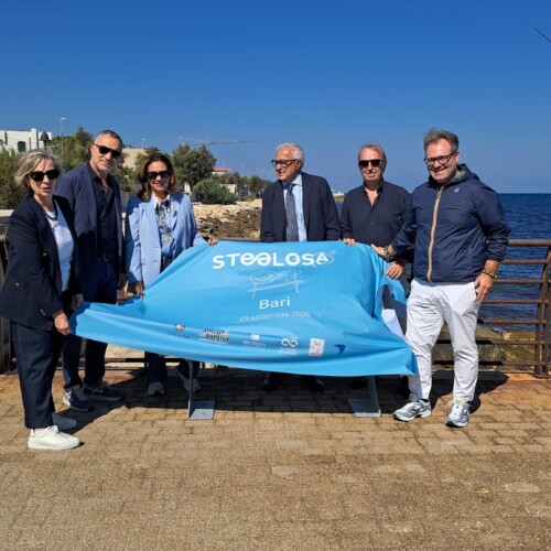 Inaugurata sul lungomare Lorusso di Palese Steelosa®, la panchina simbolo del riciclo infinito dell’acciaio donata dal consorzio RICREA