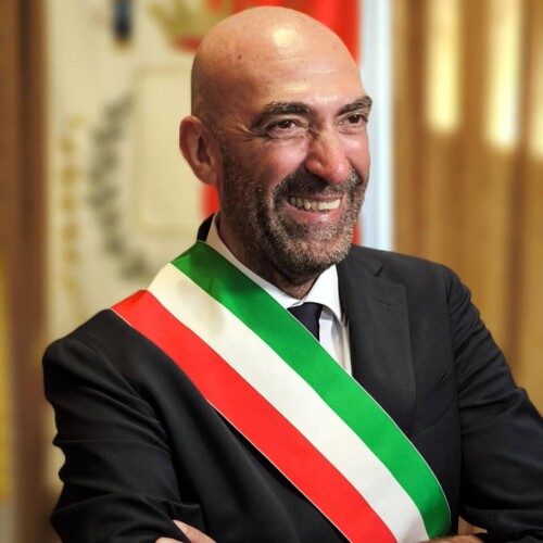 OSCAR, L’ITALIA SCEGLIE “L’ESTRANEA” DI PAOLO STRIPPOLI. IL SINDACO METROPOLITANO LECCESE: «SIAMO A UN PASSO DAL GOTHA DEL CINEMA MONDIALE, ORGOGLIO PER BARI E LA PUGLIA»