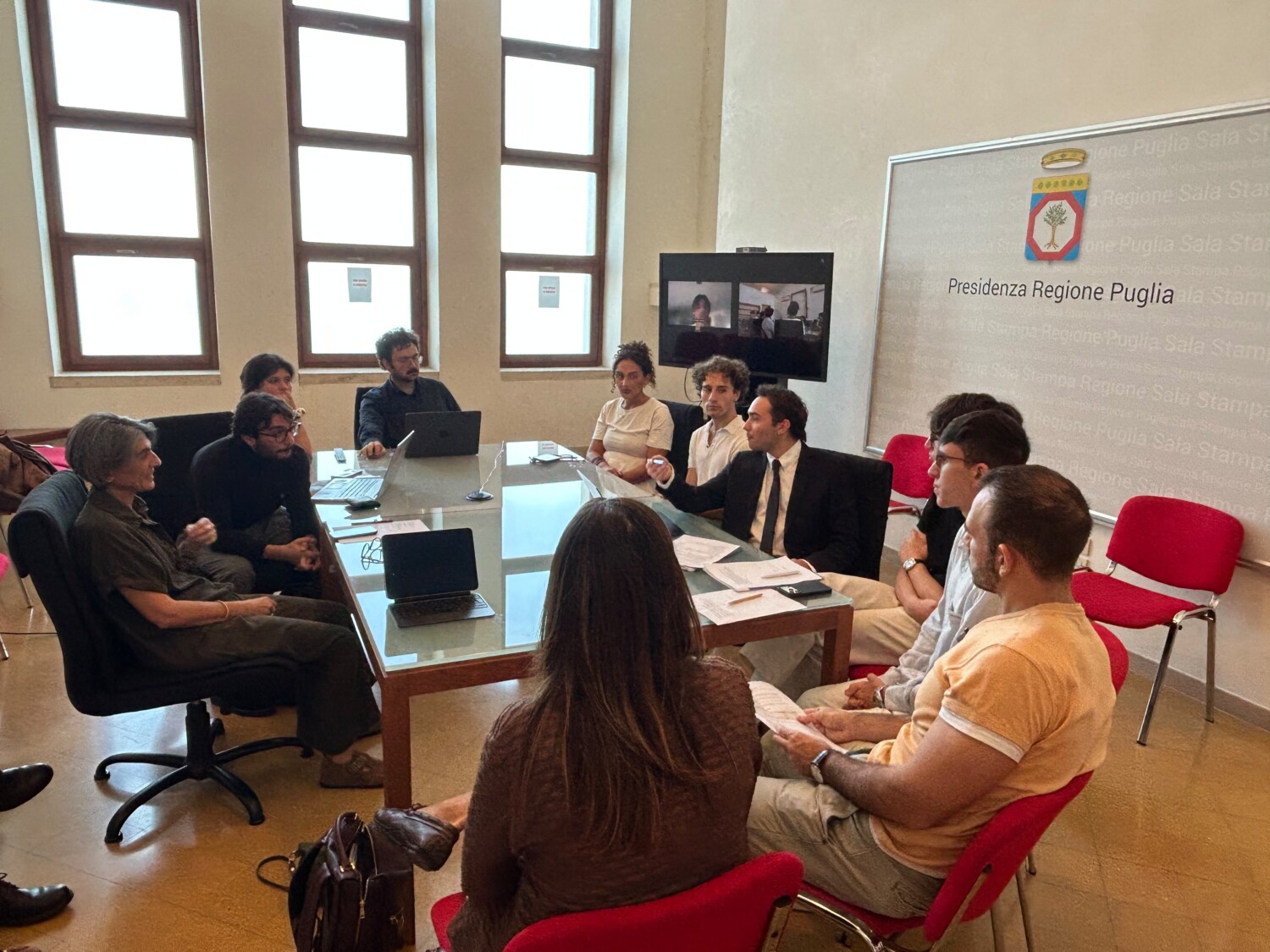 Università, garantita la copertura al 100% delle borse di studio Adisu per l'a.a. 2026/27. Miglietta: "Sforzo straordinario della Regione. Adesso regole condivise per i nuovi bandi e tavolo nazionale sul welfare studentesco"