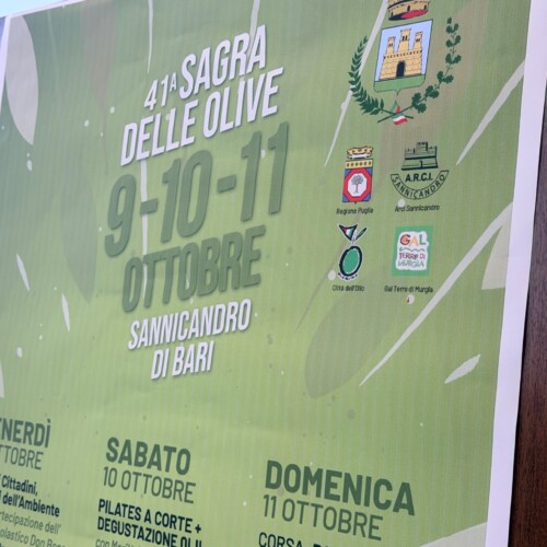 SAGRA DELLE OLIVE, A SANNICANDRO DI BARI LA 41ª EDIZIONE. PAOLICELLI: “PROMUOVERE LE NOSTRE PRODUZIONI SIGNIFICA RAFFORZARE LE FILIERE E IL VALORE DEL TERRITORIO”