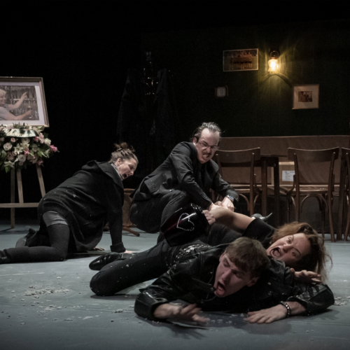 Teatro Kismet – Inaugurazione 17 e 18 ottobre Stagione Partenze con lo spettacolo FLESH in esclusiva nazionale dal Belgio