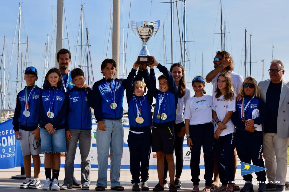 TROFEO CONI 2026, NELLE ACQUE DI BRINDISI TRIONFA IL TRENTINO TITOLO GENERALE ALLA LOMBARDIA, AI PADRONI DI CASA PUGLIESI IL SESTO POSTO